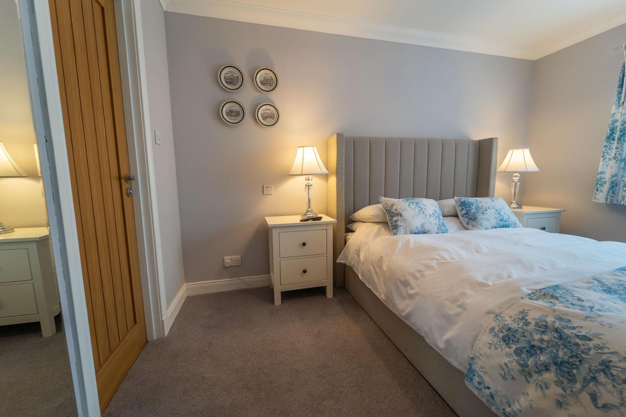 Self Cateringone Bedroom Apartment Форт-Уильям Экстерьер фото