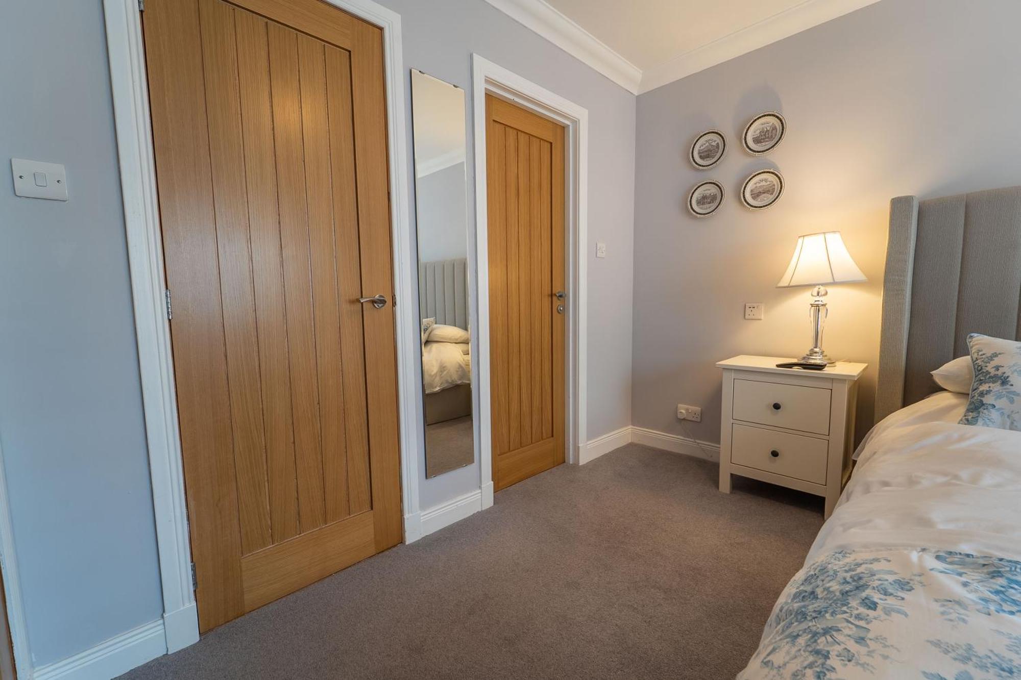 Self Cateringone Bedroom Apartment Форт-Уильям Экстерьер фото