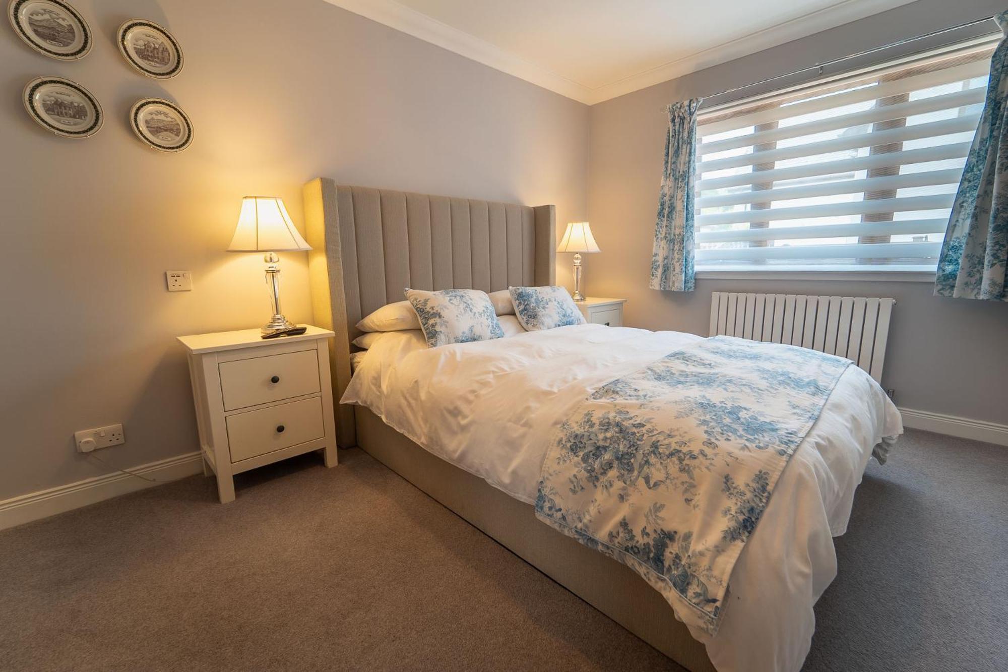 Self Cateringone Bedroom Apartment Форт-Уильям Экстерьер фото